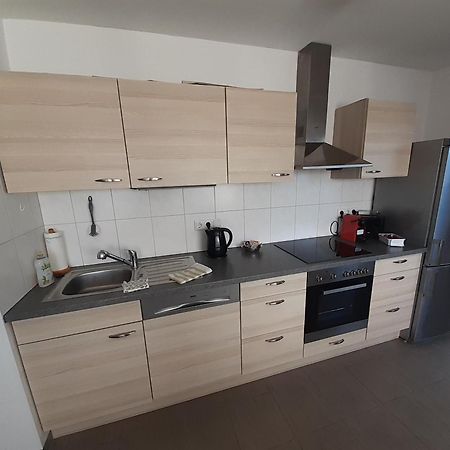 Fewo Steinhohle, Dg 45Qm, 1 Schlafzimmer & 1 Wohn-Esszimmer Mit Bett Sulzbach am Main Eksteriør billede